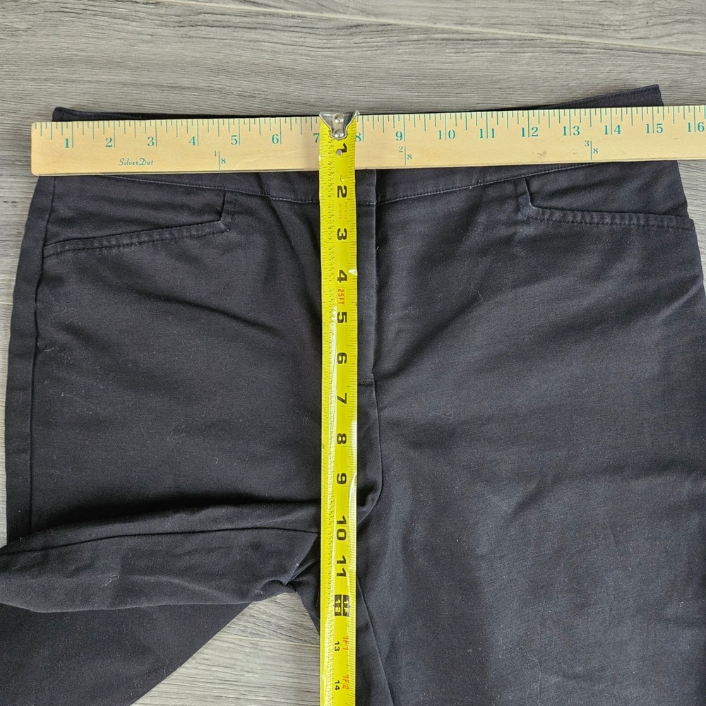 Chicos Fabulously Slimming Black Crop Pants Womens Size 0 S/4 - Picture 8 of 11